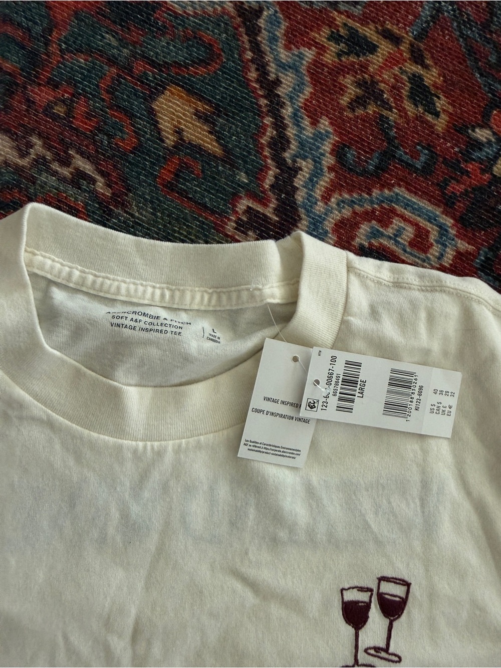 Abercrombie & Fitch Cream Tee with Wine Graphics - Picture 5 of 5